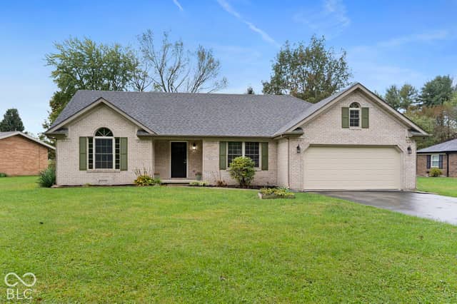 2410 S College Hills Drive, Hanover, IN 47243, photo 2 of 32