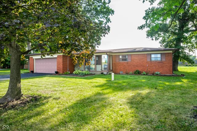 4525 N County Road 1000 E, Brownsburg, IN 46112, photo 5 of 39