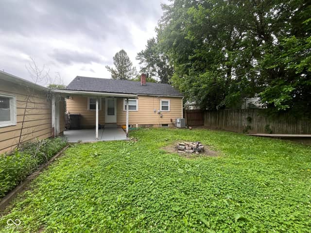 2326 Kessler Boulevard N, Indianapolis, IN 46222, photo 4 of 16