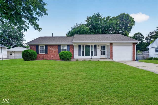 1504 Sheri Circle, Plainfield, IN 46168, photo 3 of 43