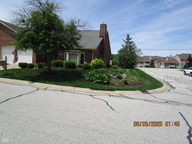 6534 Cobham Lane, Indianapolis, IN 46237, photo 2 of 18