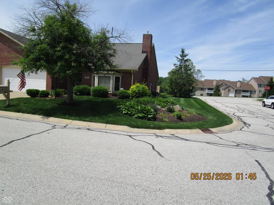 6534 Cobham Lane, Indianapolis, IN 46237, photo 1 of 18