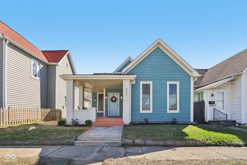 237 Kansas Street, Indianapolis, IN 46225, photo 1 of 41