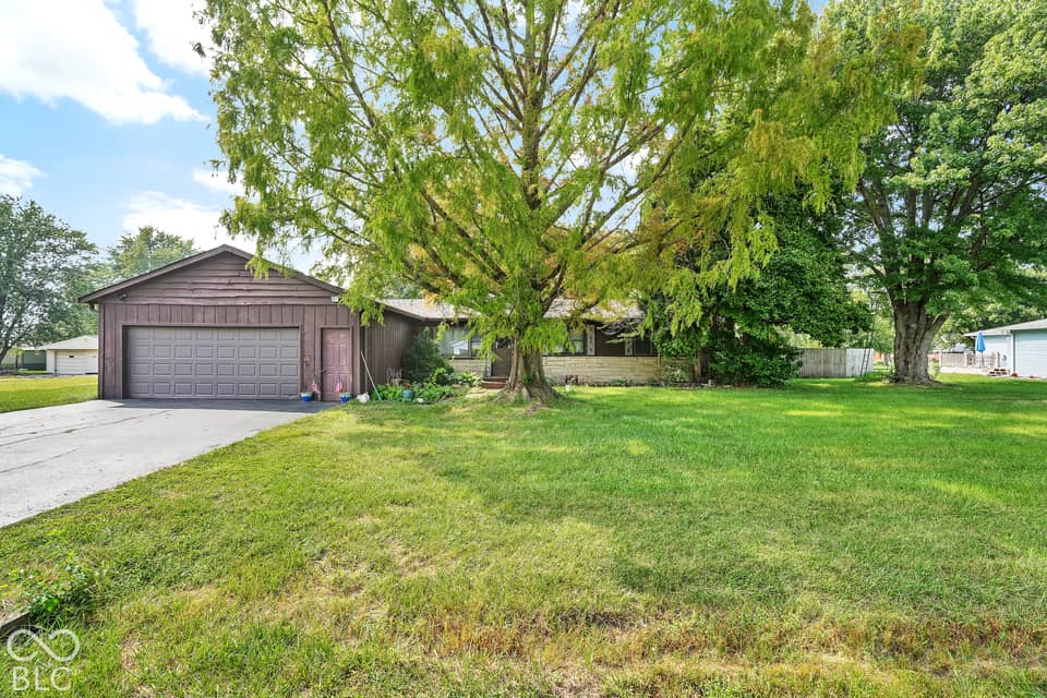 4438 Bridgefield East Drive, Plainfield, IN 46168, photo 1 of 30