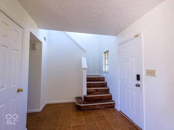 5140 Grand Tetons Drive, Indianapolis, IN 46237, photo 5 of 17