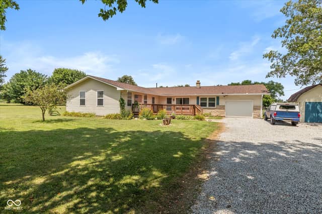 1268 W 100 N, Franklin, IN 46131, photo 4 of 32