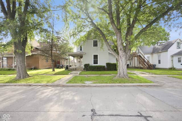 810 College, Anderson, IN 46012, photo 3 of 30