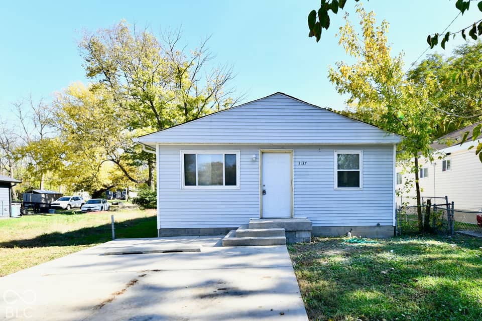 3137 N Gale Street, Indianapolis, IN 46218, photo 1 of 54