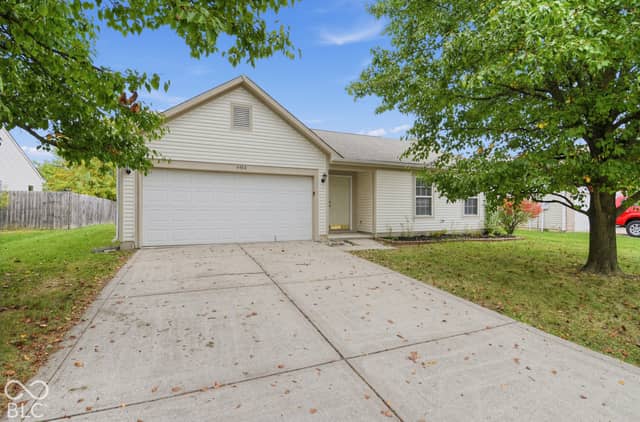 6464 Matcumbe Way, Plainfield, IN 46168, photo 2 of 27