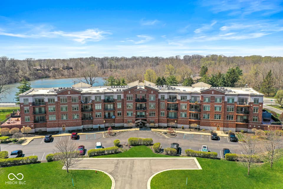 20971 Shoreline Court #410, Noblesville