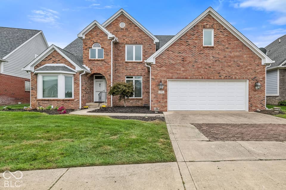 2201 Somerset Drive, Franklin, IN 46131, photo 1 of 45