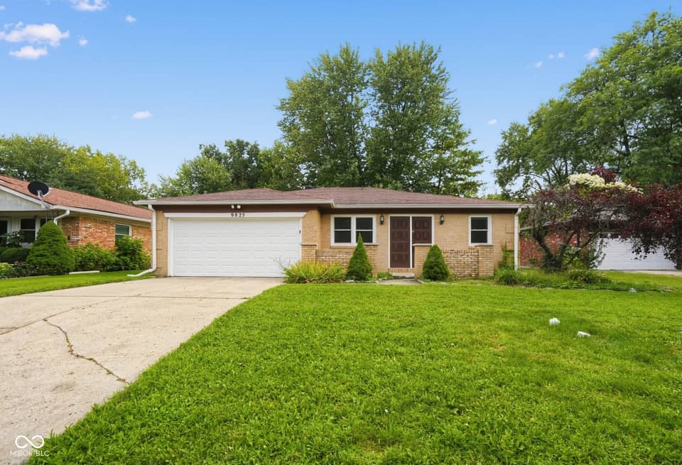9825 E 17th Street, Indianapolis