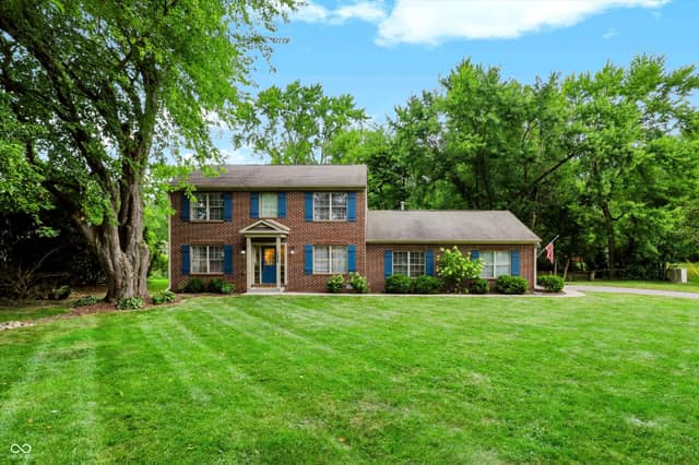 3608 Kessler Boulevard East Drive, Indianapolis, IN 46220, photo 3 of 50