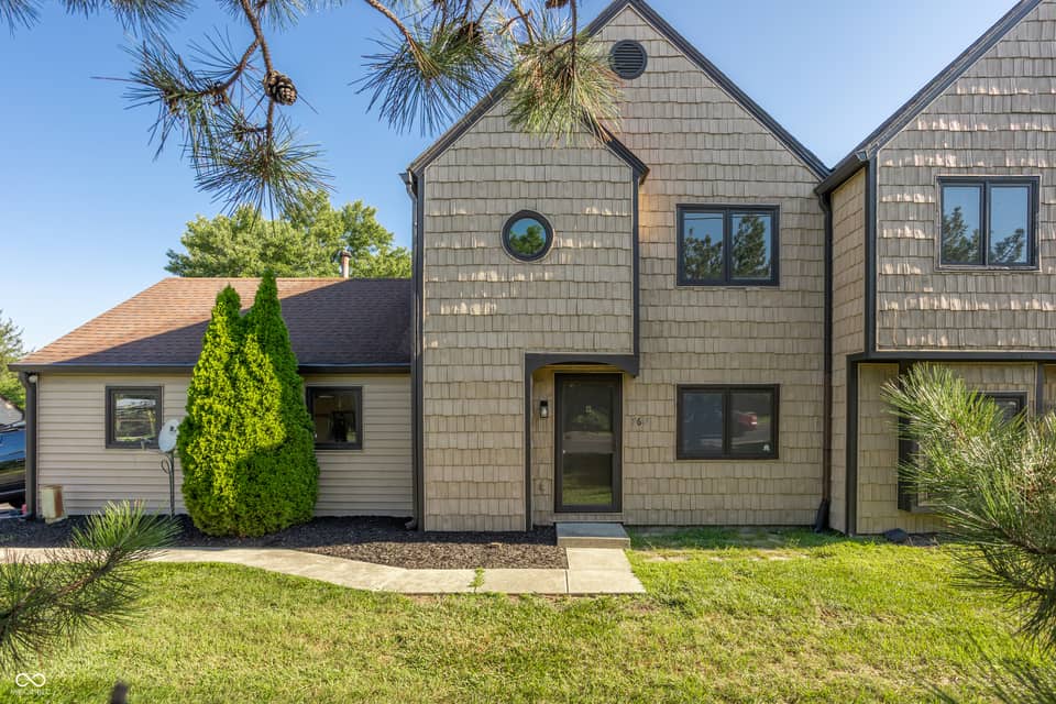 9617 Highgate Circle N, Indianapolis