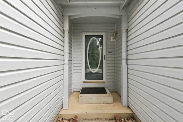 6276 Briargate Drive, Zionsville, IN 46077, photo 4 of 53