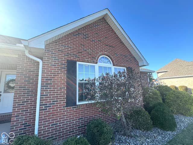 705 S Mossberg Court, Greensburg, IN 47240, photo 3 of 48