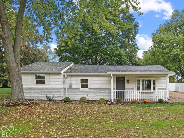 7902 W County Line Road, Camby, IN 46113, photo 2 of 29