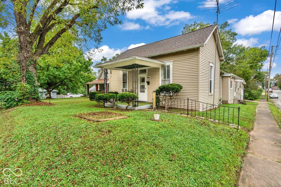 702 S Illinois Street, Greencastle