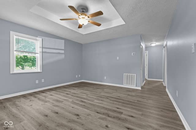 2646 Walker Avenue, Indianapolis, IN 46203, photo 4 of 30