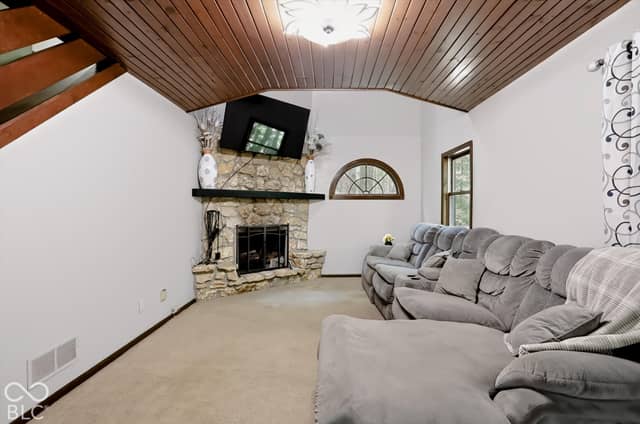 7124 E Centenary Road, Mooresville, IN 46158, photo 5 of 59