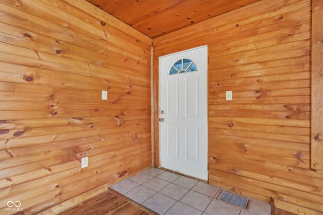 9781 W Walnut Street, Lapel, IN 46051, photo 5 of 24