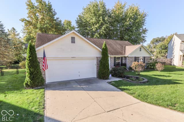 6241 Whitaker Farms Drive, Indianapolis, IN 46237, photo 3 of 50