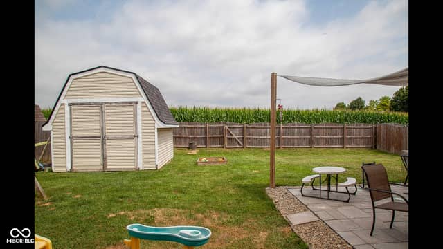 1214 Harvest Ridge Circle, Franklin, IN 46131, photo 3 of 24
