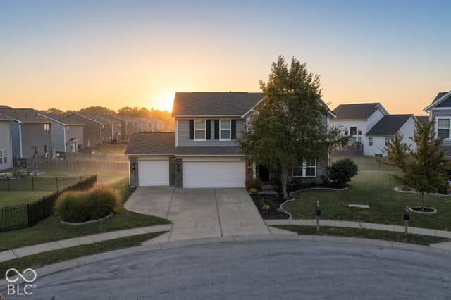 9802 Violet Circle, Indianapolis, IN 46239, photo 4 of 80