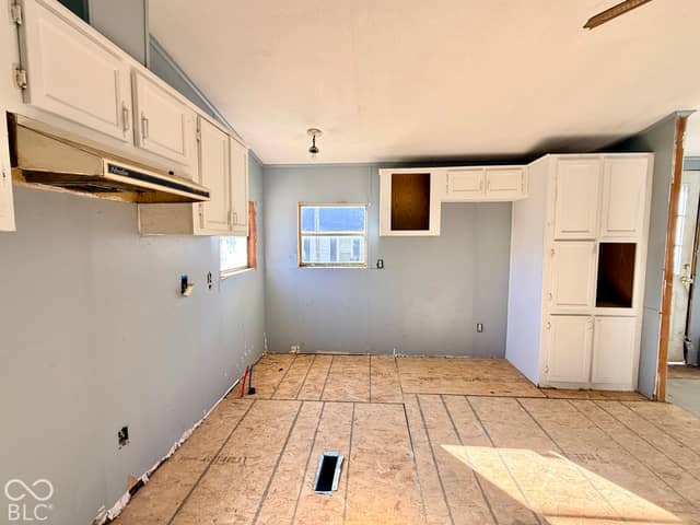 1002 Tuttle Avenue, Crawfordsville, IN 47933, photo 4 of 14