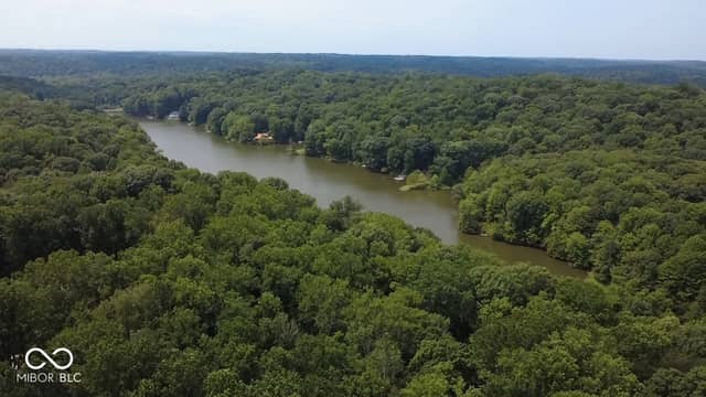 1405 Lakeside Drive, Spencer, IN 47460, photo 4 of 30