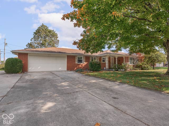 9008 Carriage Lane, Pendleton, IN 46064, photo 3 of 38