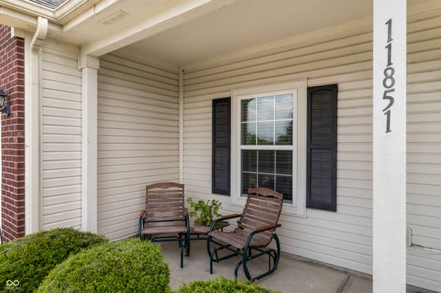 11851 Fawn Crest, Indianapolis, IN 46235, photo 4 of 35