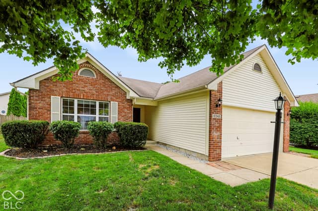 10348 Northbrook Drive, Fishers, IN 46038, photo 2 of 19