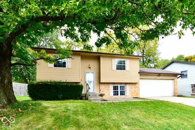 1610 Yazoo Drive, Beech Grove, IN 46107, photo 5 of 72