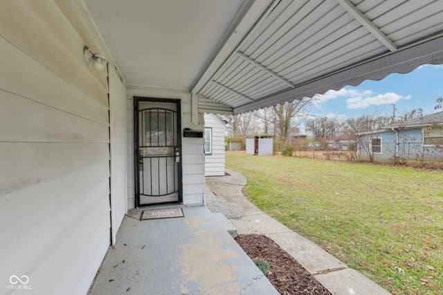 2219 Hovey Street, Indianapolis, IN 46218, photo 5 of 26