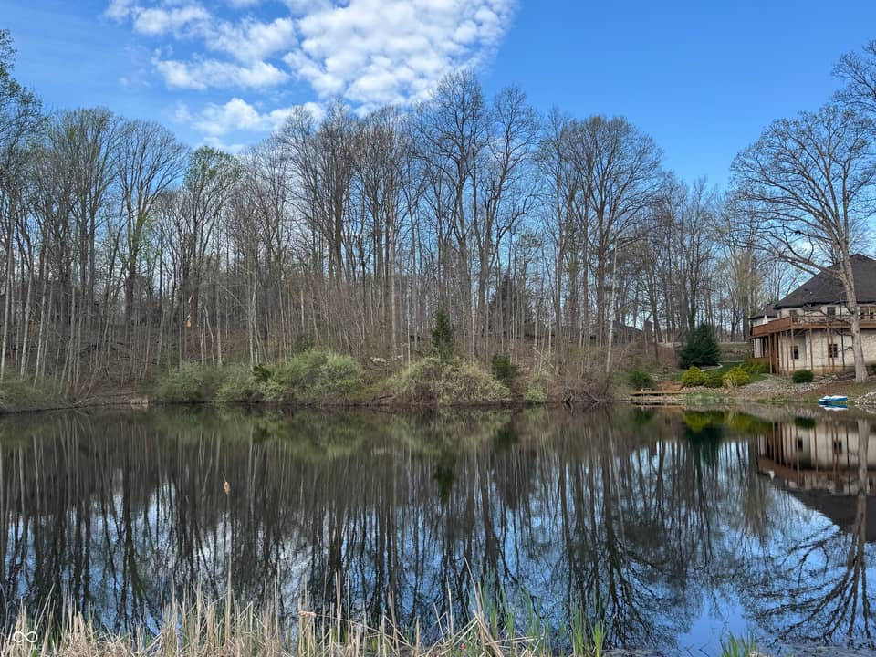 2945 Fox Court E, Martinsville