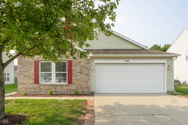 9959 Olympic Circle, Indianapolis, IN 46234, photo 3 of 58