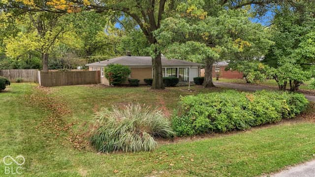 6035 Woodside Drive, Indianapolis, IN 46228, photo 3 of 27