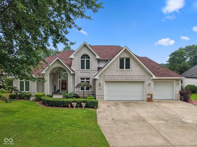 2663 Grey Fox Drive, Martinsville, IN 46151, photo 2 of 56