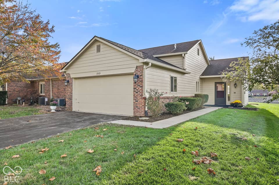 1919 Crystal Bay East Drive, Plainfield, IN 46168, photo 1 of 40