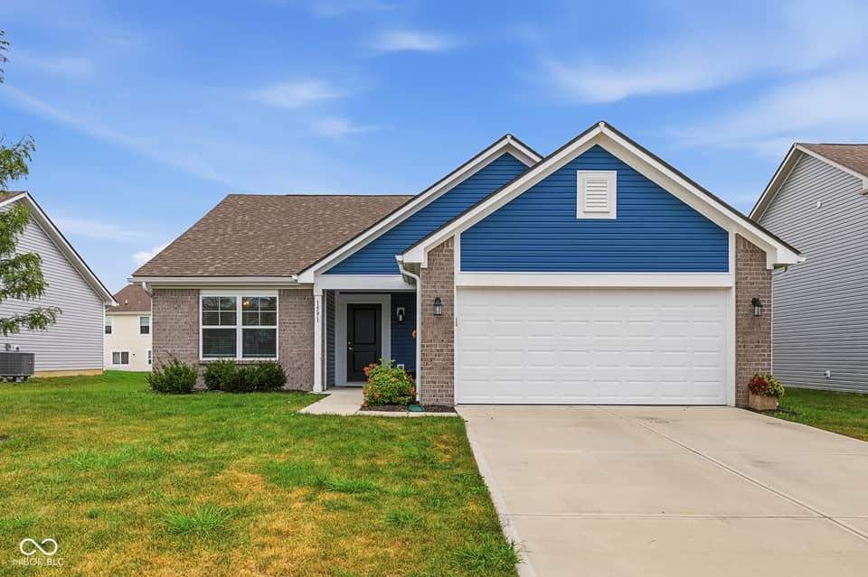 1591 N Sailboat Drive, Greenfield