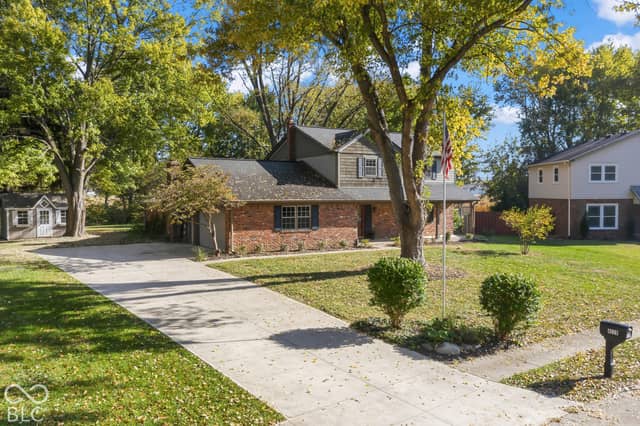 4220 Moss Drive, Carmel, IN 46033, photo 4 of 67