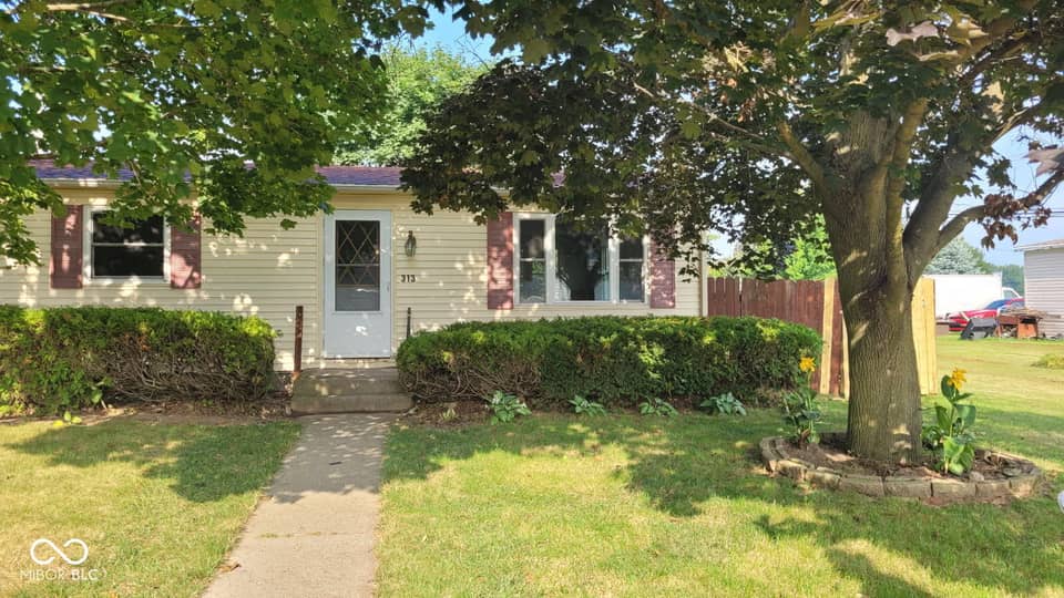 313 N West Street, Milford