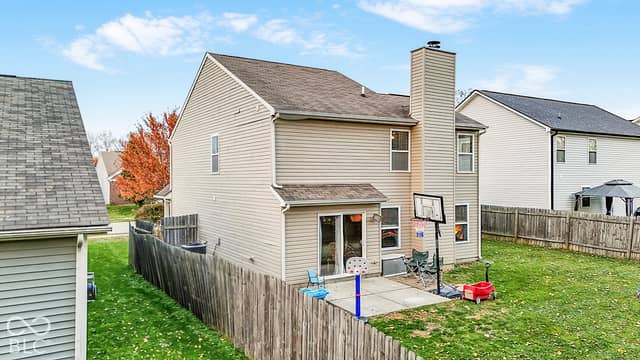 11461 High Grass Drive, Indianapolis, IN 46235, photo 3 of 51