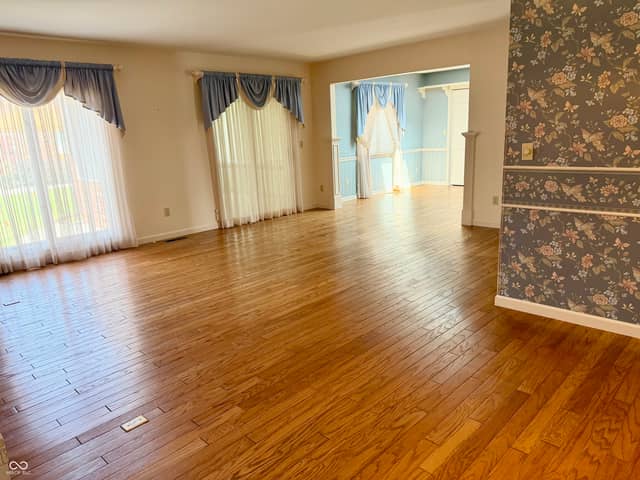 1926 Saint James Place, Anderson, IN 46012, photo 5 of 50
