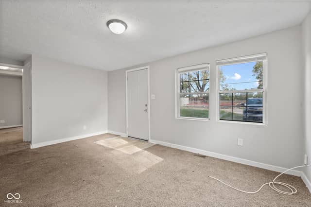4705 Prospect Street, Indianapolis, IN 46203, photo 5 of 29