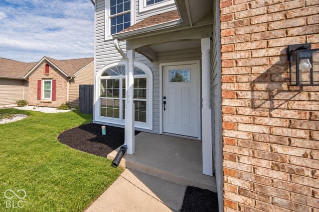 4321 Strawflower Drive, Indianapolis, IN 46203, photo 5 of 32