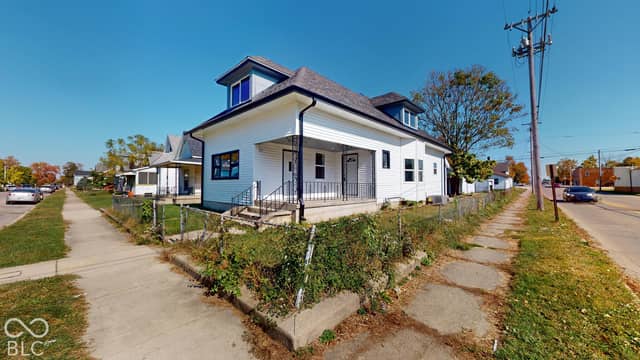 2226 Fletcher, Anderson, IN 46016, photo 3 of 42