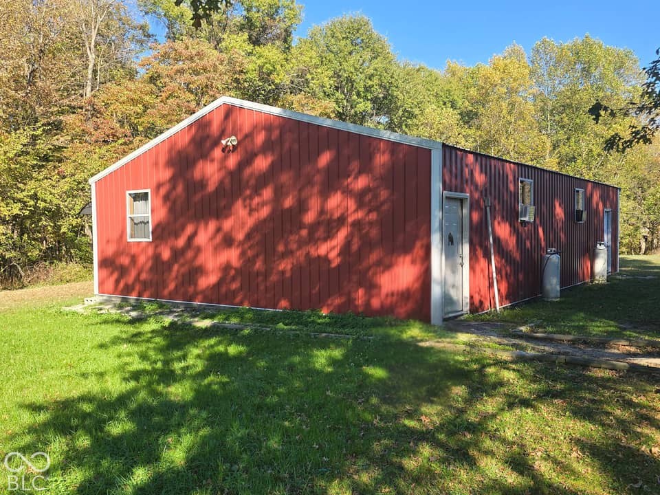 4238 Hochstetler Street, Coal City, IN 47427, photo 1 of 13