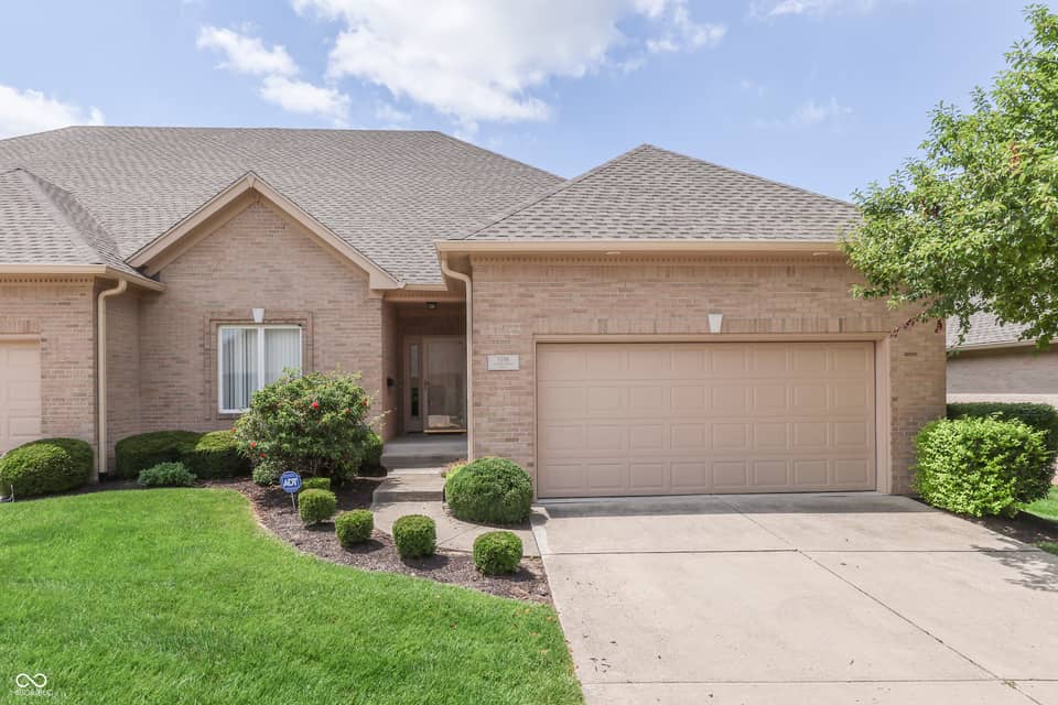 1496 Heron Ridge Boulevard, Greenwood